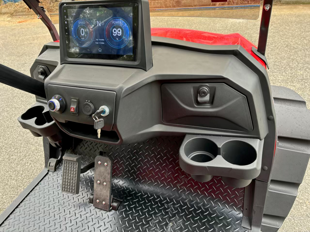The Carts Club Venture Lifted Electric Golf Cart